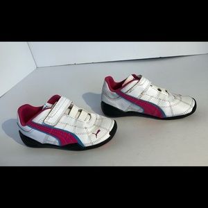 PUMA White/Pink sz 9 sneakers Girls